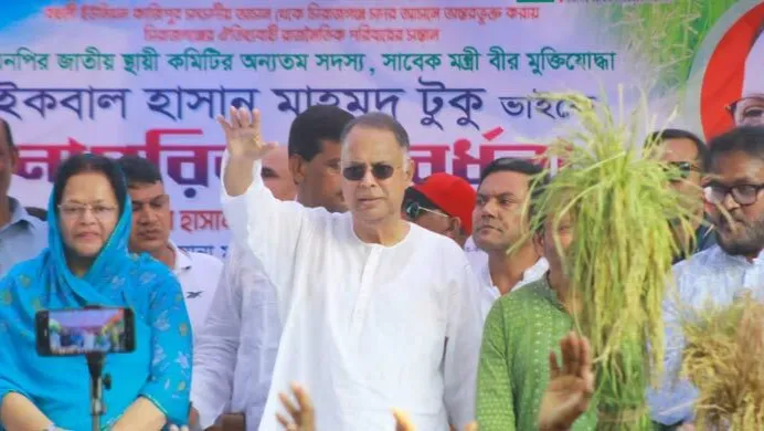 ১০০ টাকার বিদ্যুৎ কিনলে মিটারে ওঠে ৭০ টাকা: টুকু