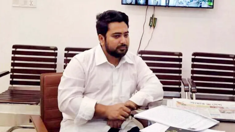 ছাত্রদল, শিবির ও বামদের সঙ্গে আলোচনা করে সরকার পতনের এক দফা দিই