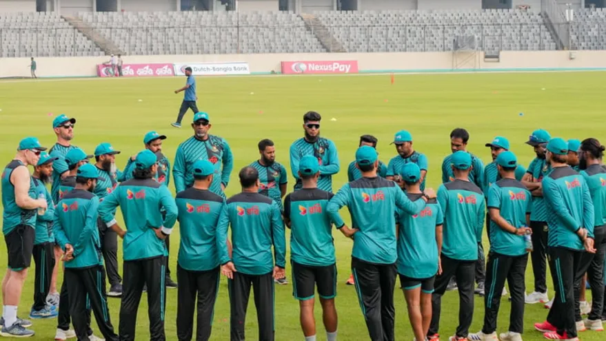 এখনো ‘শিখছেন-শেখাচ্ছেন’ প্রক্রিয়ায় ফিল সিমন্স