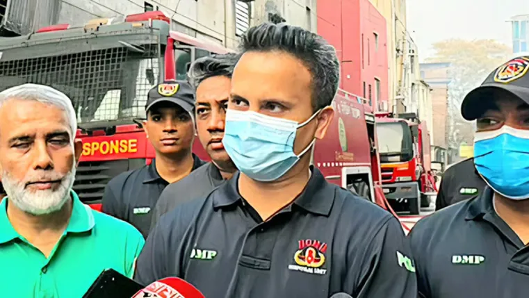গুদামে বিষাক্ত গ্যাসের মাত্রা ১৪৯ পিপিএম, অচেতন হয়ে মৃত্যুর ঝুঁকি