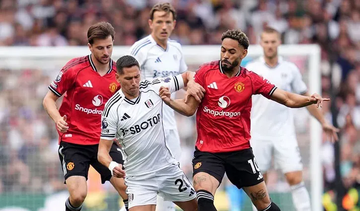 ড্র নিয়েই মাঠ ছাড়ল ইউনাইটেড