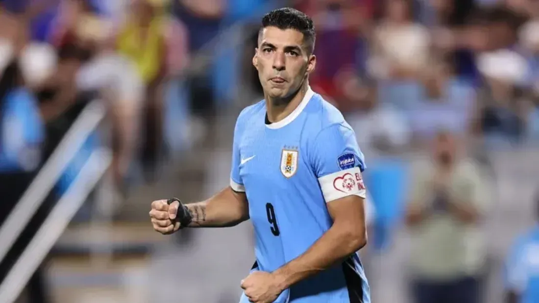 আন্তর্জাতিক অবসর ভেঙে আবার খেলতে চান সুয়ারেজ