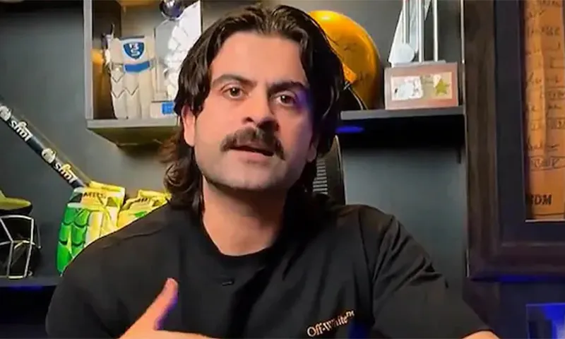 পিএসএলের নীতির সমালোচনায় আহমেদ শেহজাদ